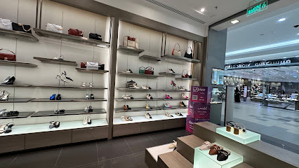 CHARLES & KEITH - Mecca -