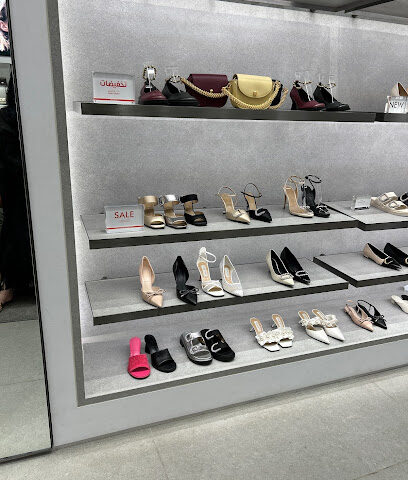 Charles & keith - Jeddah -