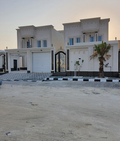 مكتب الركن الأميز للعقارات - Al Khobar - +966 53 049 3228