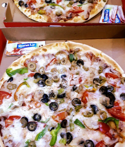 Pizza buffet - Mecca - +966 12 557 9922