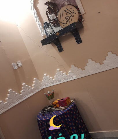 مطعم امي قماشة - Umluj - +966 50 093 1412