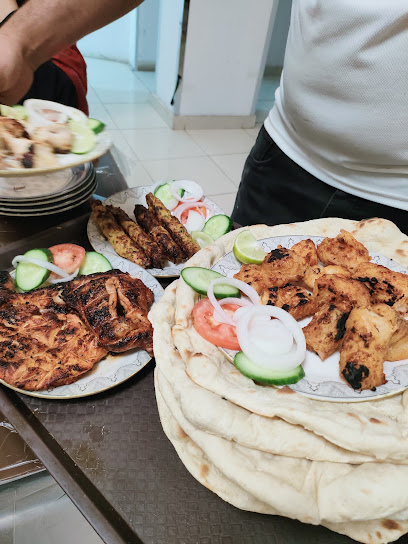 مطعم اسلام ابادpakistani best food - Saudi Arabia|Al Madinah Al Munawwarah 42315|Al Jumuah|FJ65+QGM