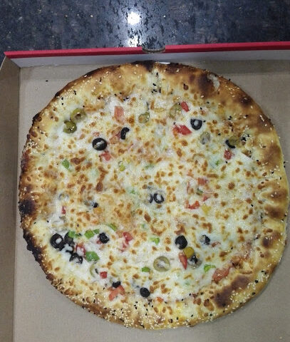 فطائر اﻵب - Yanbu - +966 14 322 8101