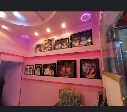 ستوديو حامد - Taif - +966 50 247 9353