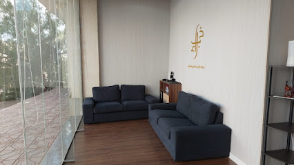 شركة خبراء لحاضنات ومسرعات الأعمال - Abha - +966 50 776 3049