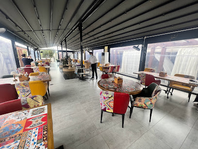 Al Safy Restaurant & Cafe - Taif - +966 55 221 1562