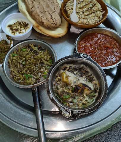 مطعم الفرسان - Jazan - +966 56 508 2398