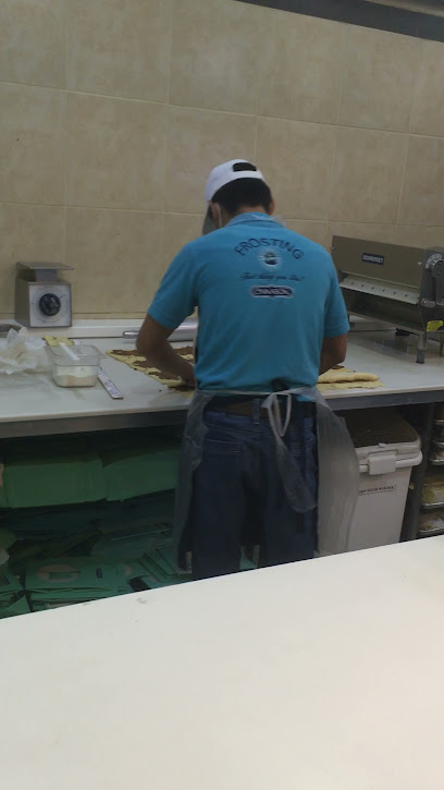 Cinnabon - Saudi Arabia|Dhahran 34462|Gharb Al Dhahran|145 Dhahran Blvd