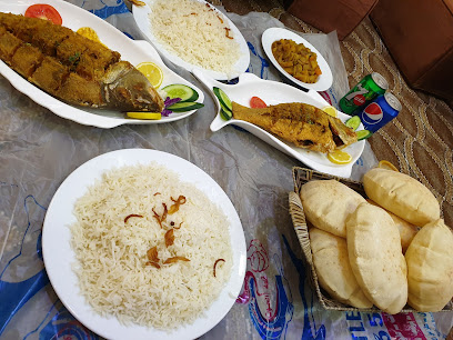مطعم قلعة الحوت - Najran - +966 56 665 7477