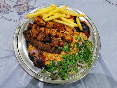 مطعم عالم المشويات - Taif - +966 16 332 3340