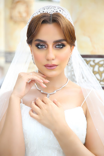فوتولايت للتصوير النسائي photo light Ladies photo studio. - Saudi Arabia|Al Khobar|شارع الأمير بندر|بن عبدالعزيز