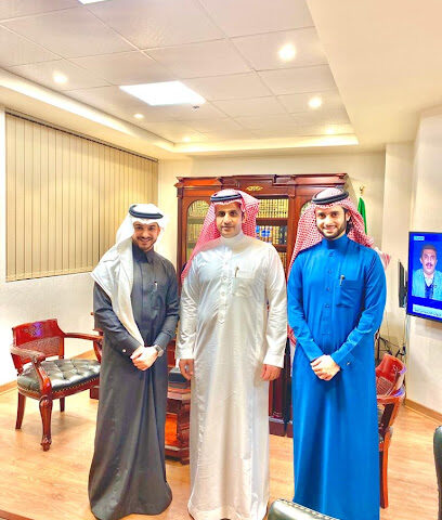مركز القانون والأعمال محامون ومستشارون قانونيون - Center for Law & Business Lawyers & Legal Consultants - Al Khobar - +966 55 580 5520