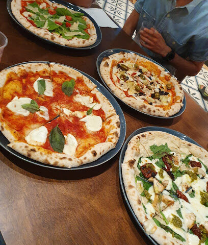 Mozzafiato Pizzeria موزافياتو - Al Qatif - +966 53 355 5268