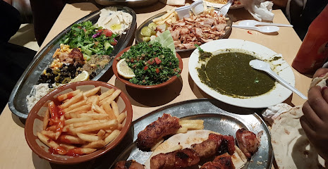 Qasr Al Mediyaf - Abha - +966 56 130 2629