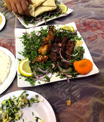 مطعم الكببجي - Hafar Al Batin - +966 13 722 3221