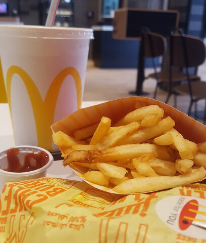 McDonald's - Buraydah - +966 800 121 2345