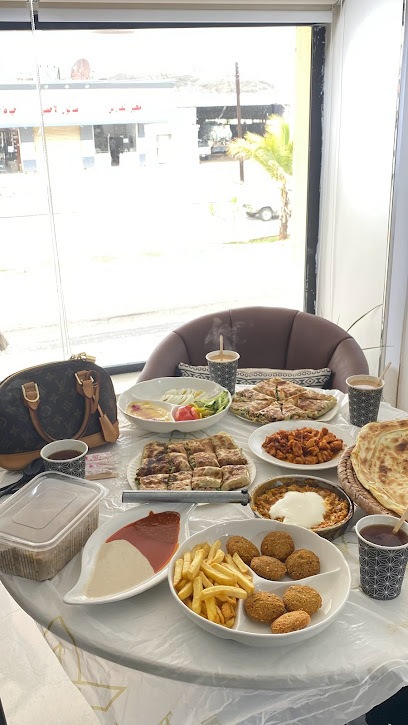 RIZA AND LAS LOUNGE - Almajaridah 63971