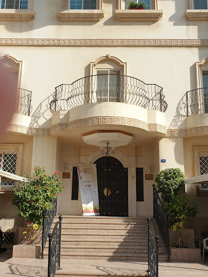 VIP Studio - Saudi Arabia|4180 عباس الحلوانى، حي الروضة جدة 23434 SA 9237|9237