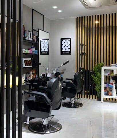 Stylist Salon - Al Khobar - +966 50 120 8679