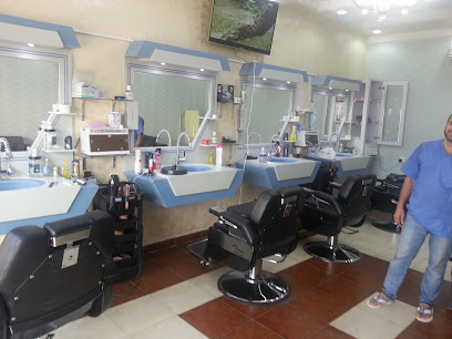 Salon Azwaia Haircutting Turkish high - Mecca - +966 53 009 0144
