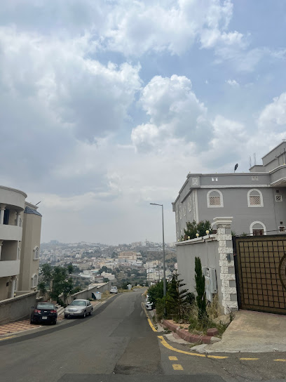 شقق فاخرة للإجار - Saudi Arabia|Al Bahah 65731|الحازم،|2CHV+456