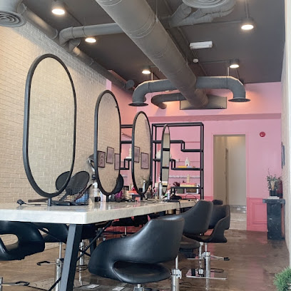 Volume Blow Dry Bar - Riyadh - +966 55 581 8638