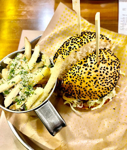 Century Burger | سنشري برجر - Buraydah - +966 9200 33900