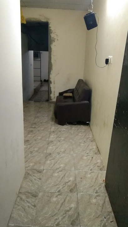 বাংলা বাড়ি hail
