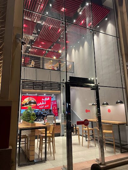 Burgerizzr - Saudi Arabia|Al Madinah Al Munawwarah 42210|DMUA3545، 3545 طريق الملك عبدالله الفرعي، 8895، حي الروابي،